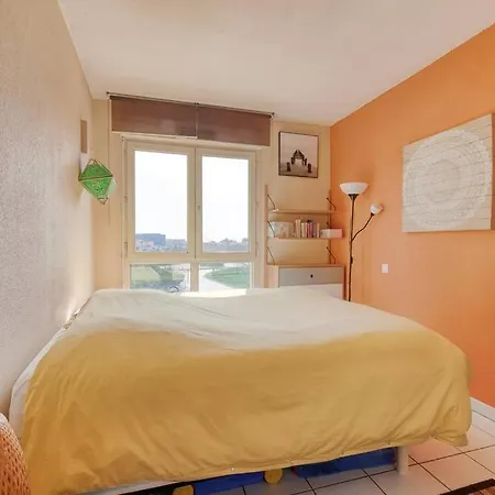 Apartment Le Parnasse : T2, Vue Sur Le Lez, Tram A Proximite